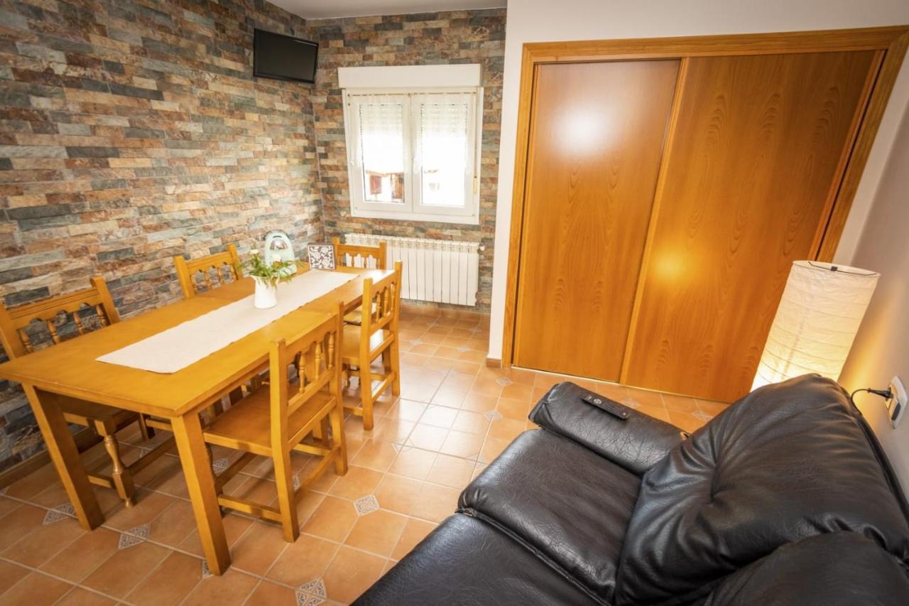 Apartamentos Pumarin Santa Marina  ภายนอก รูปภาพ