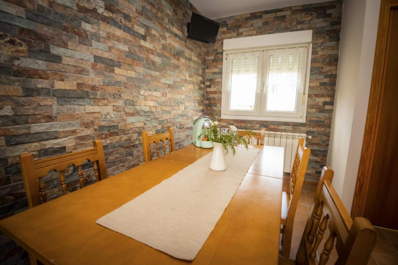 Apartamentos Pumarin Santa Marina  ภายนอก รูปภาพ
