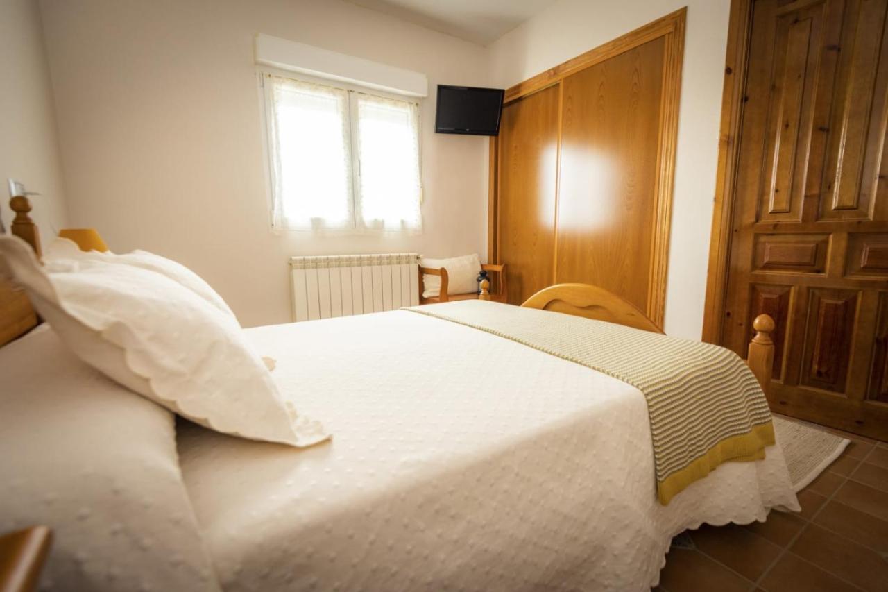 Apartamentos Pumarin Santa Marina  ภายนอก รูปภาพ